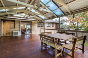 Spacious and Restful Holiday Home with Backyard